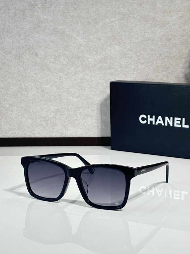 CHNL Sunglasses AAAA-6328