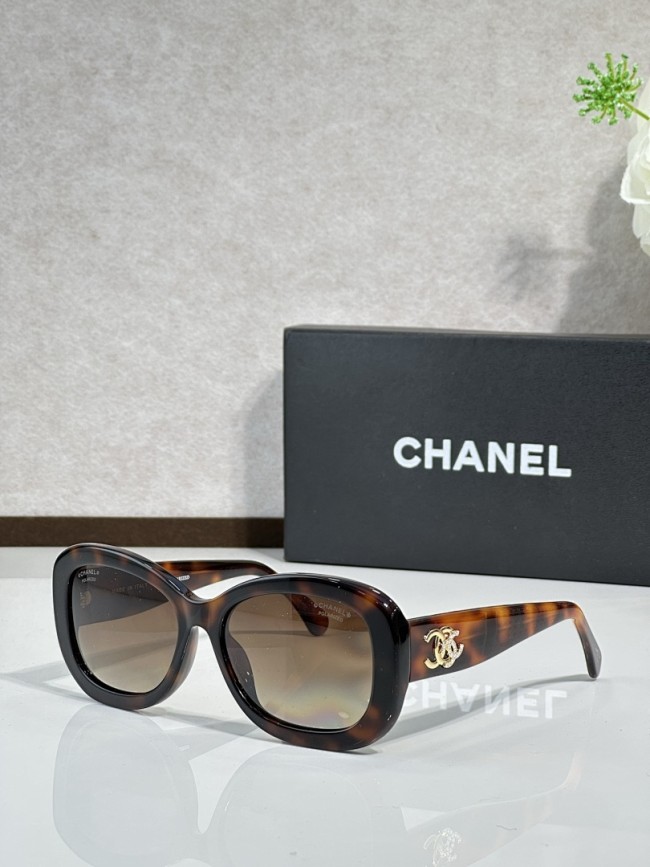 CHNL Sunglasses AAAA-6379