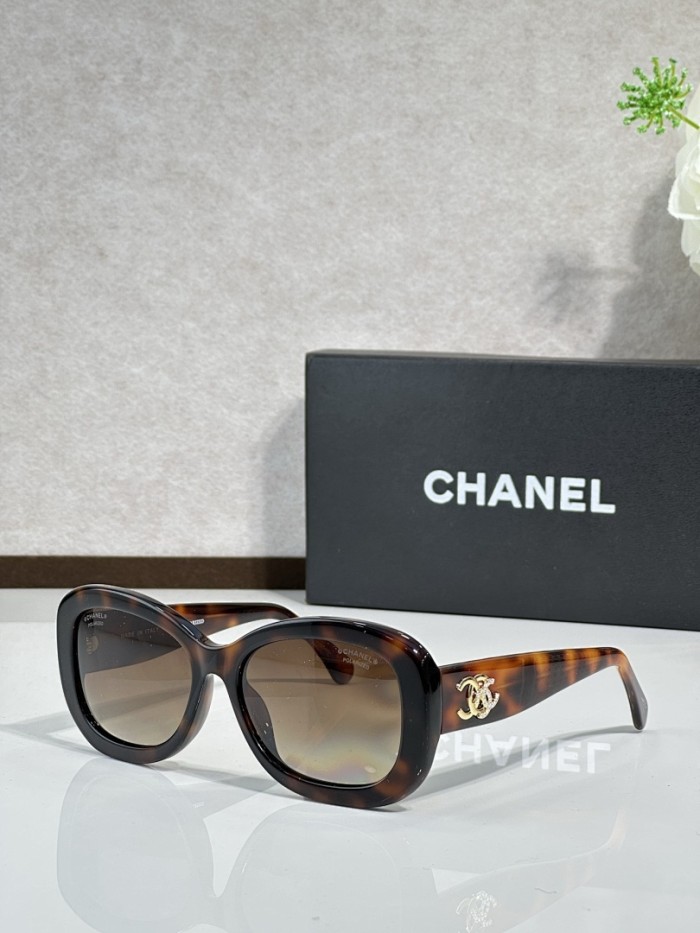 CHNL Sunglasses AAAA-6379