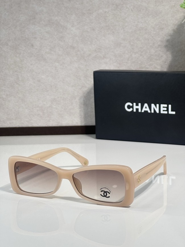 CHNL Sunglasses AAAA-6394