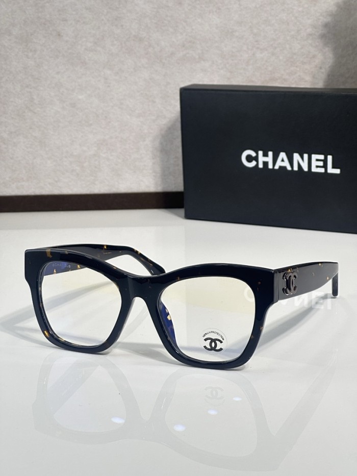 CHNL Sunglasses AAAA-6389