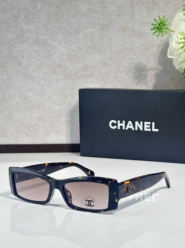 CHNL Sunglasses AAAA-6371