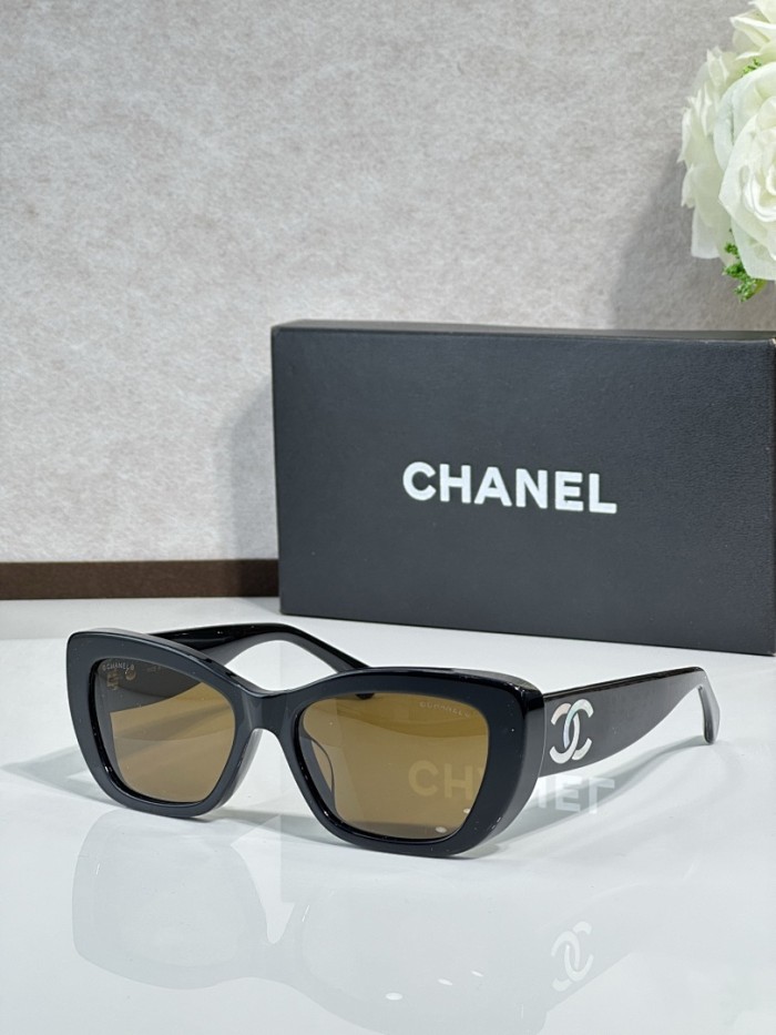 CHNL Sunglasses AAAA-6459
