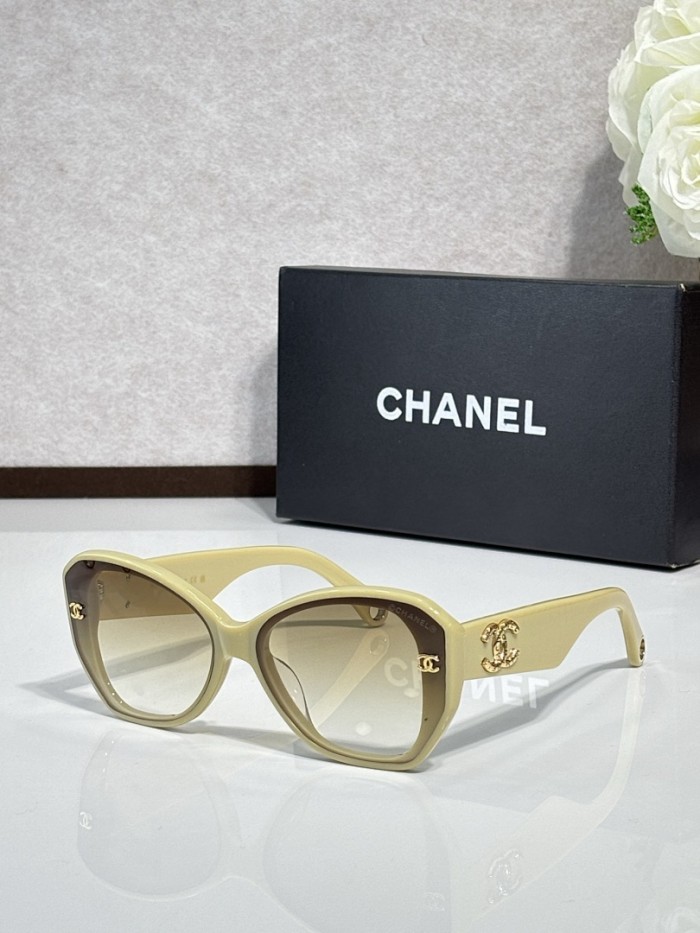 CHNL Sunglasses AAAA-6508