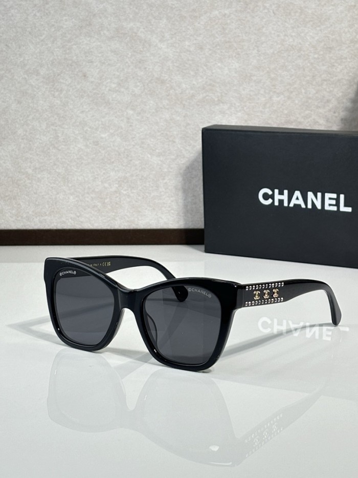CHNL Sunglasses AAAA-6240