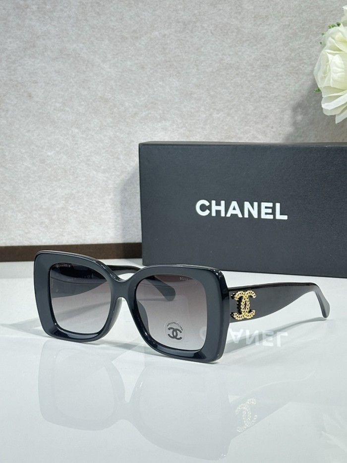 CHNL Sunglasses AAAA-6529