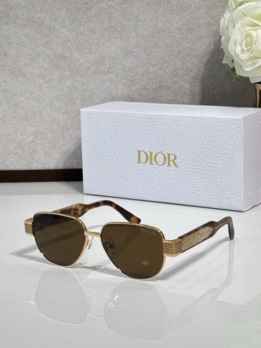 Dior Sunglasses AAAA-4511