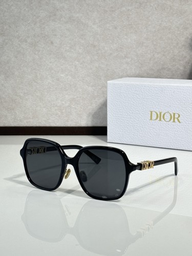 Dior Sunglasses AAAA-4394