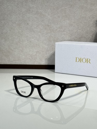 Dior Sunglasses AAAA-4375