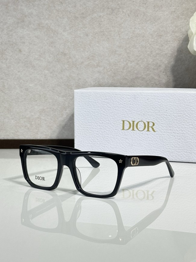 Dior Sunglasses AAAA-4633