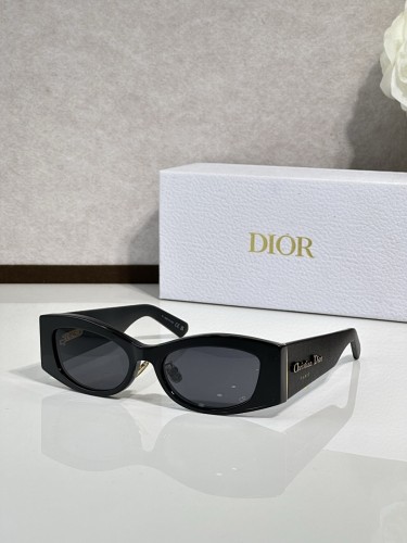 Dior Sunglasses AAAA-4623