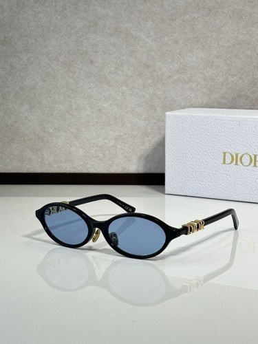 Dior Sunglasses AAAA-4387