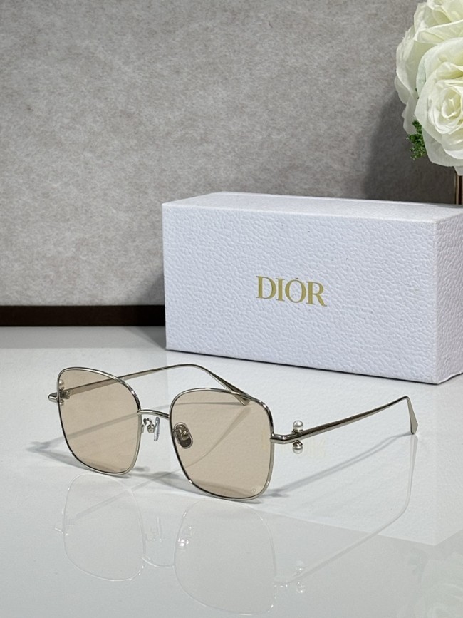 Dior Sunglasses AAAA-4563