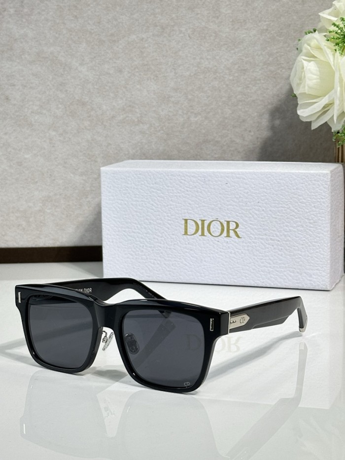 Dior Sunglasses AAAA-4576