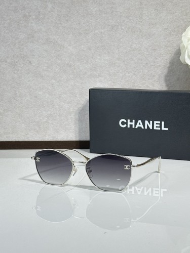 CHNL Sunglasses AAAA-6699