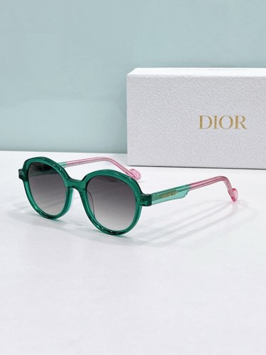 Dior Sunglasses AAAA-4524