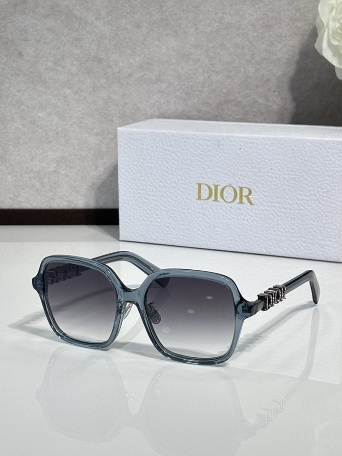 Dior Sunglasses AAAA-4660