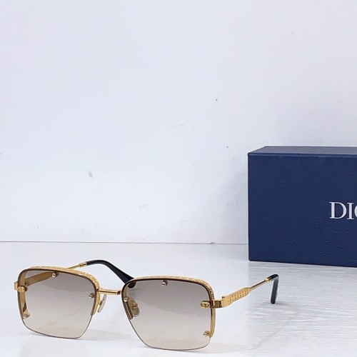 Dior Sunglasses AAAA-4696