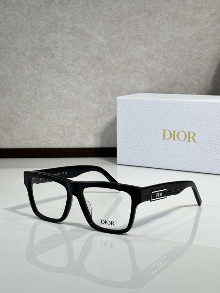 Dior Sunglasses AAAA-4323