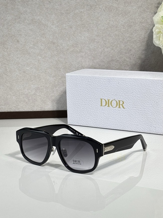 Dior Sunglasses AAAA-4505