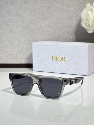 Dior Sunglasses AAAA-4648