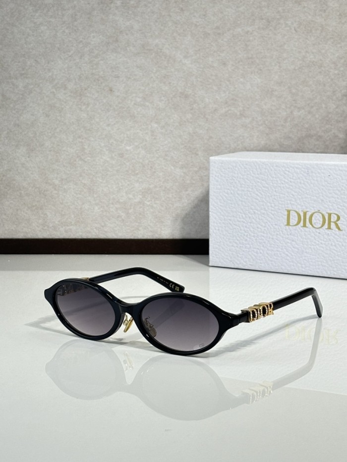 Dior Sunglasses AAAA-4385