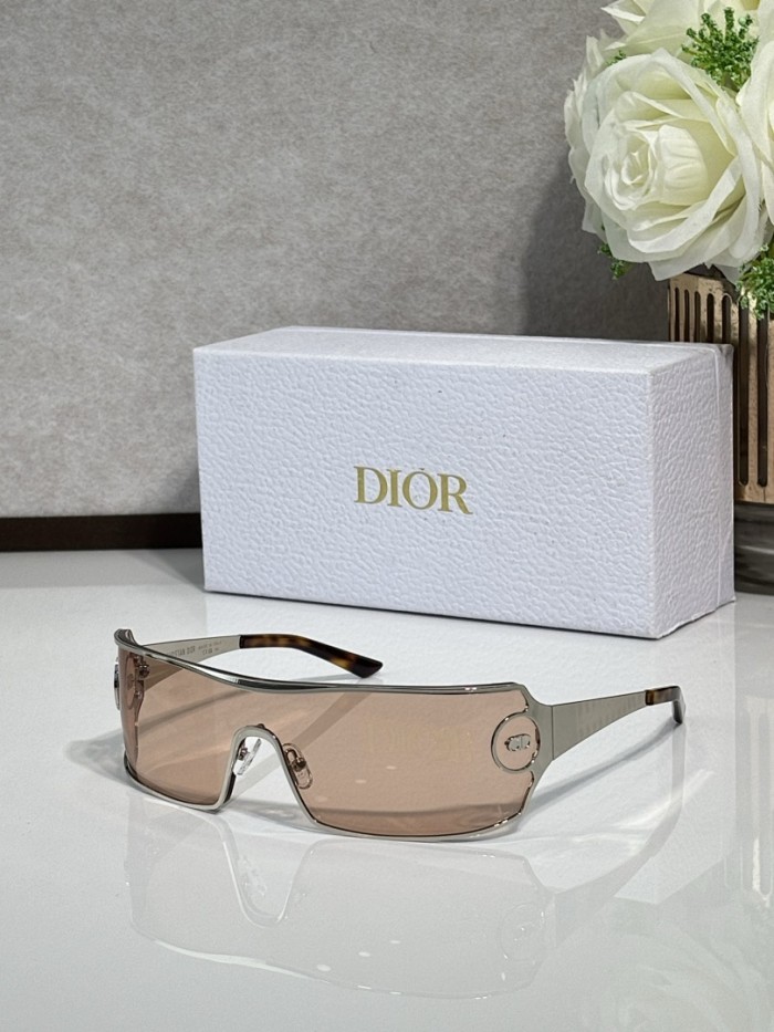 Dior Sunglasses AAAA-4544