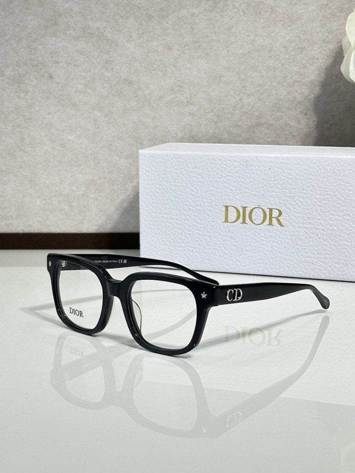 Dior Sunglasses AAAA-4610