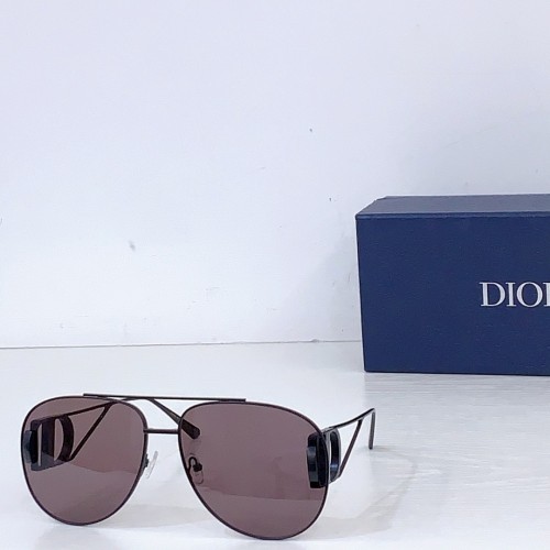 Dior Sunglasses AAAA-4677