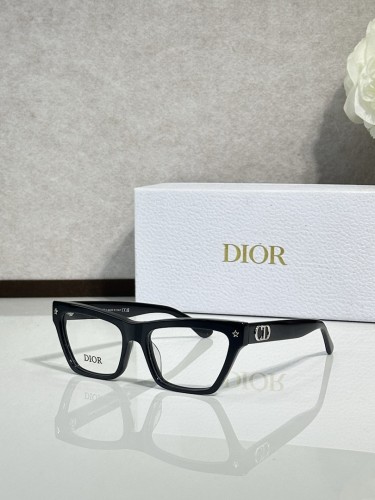 Dior Sunglasses AAAA-4641