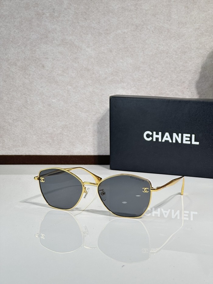 CHNL Sunglasses AAAA-6701