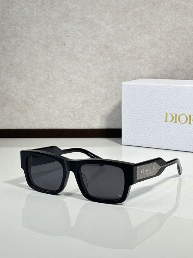 Dior Sunglasses AAAA-4407