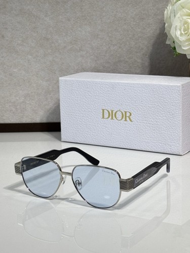 Dior Sunglasses AAAA-4513