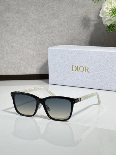 Dior Sunglasses AAAA-4440