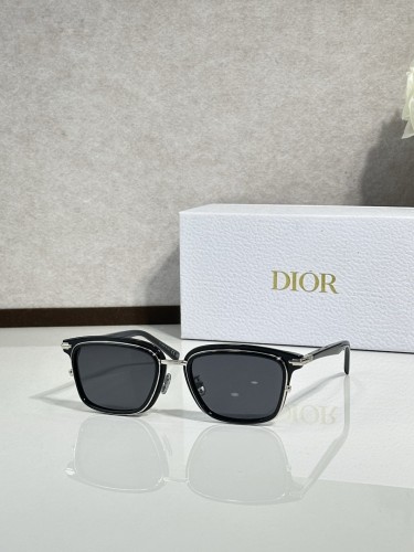 Dior Sunglasses AAAA-4666