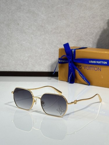 LV Sunglasses AAAA-7103