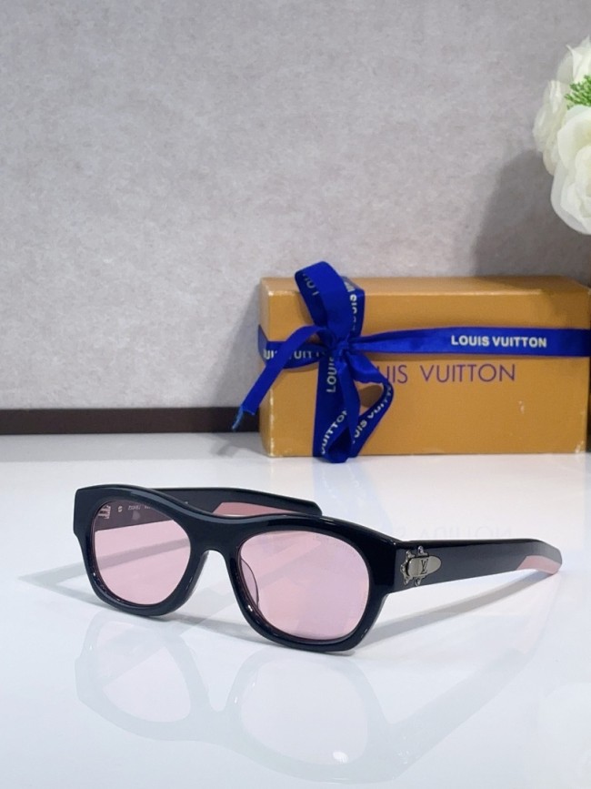 LV Sunglasses AAAA-7093