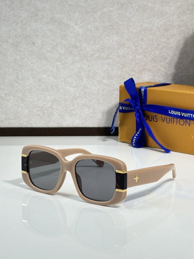 LV Sunglasses AAAA-7073
