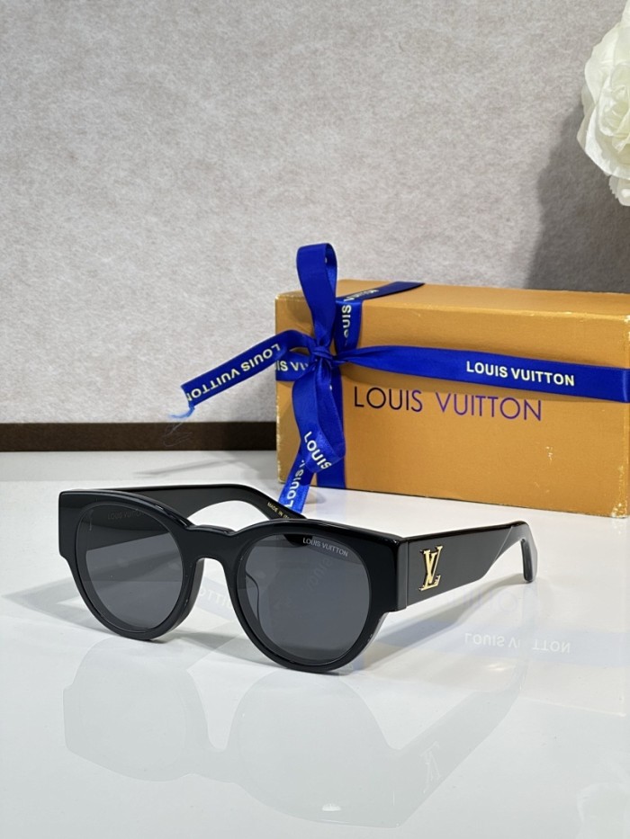 LV Sunglasses AAAA-7431