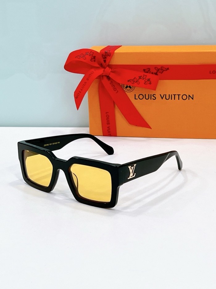 LV Sunglasses AAAA-7186