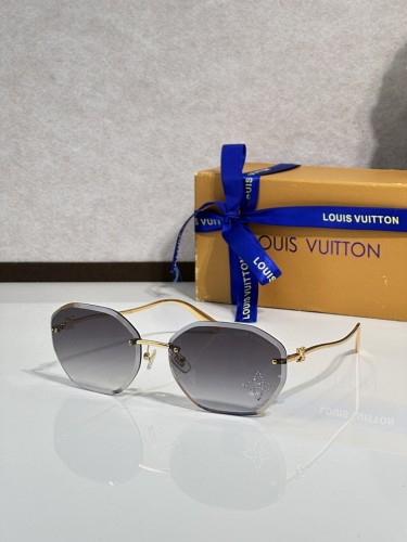 LV Sunglasses AAAA-7463
