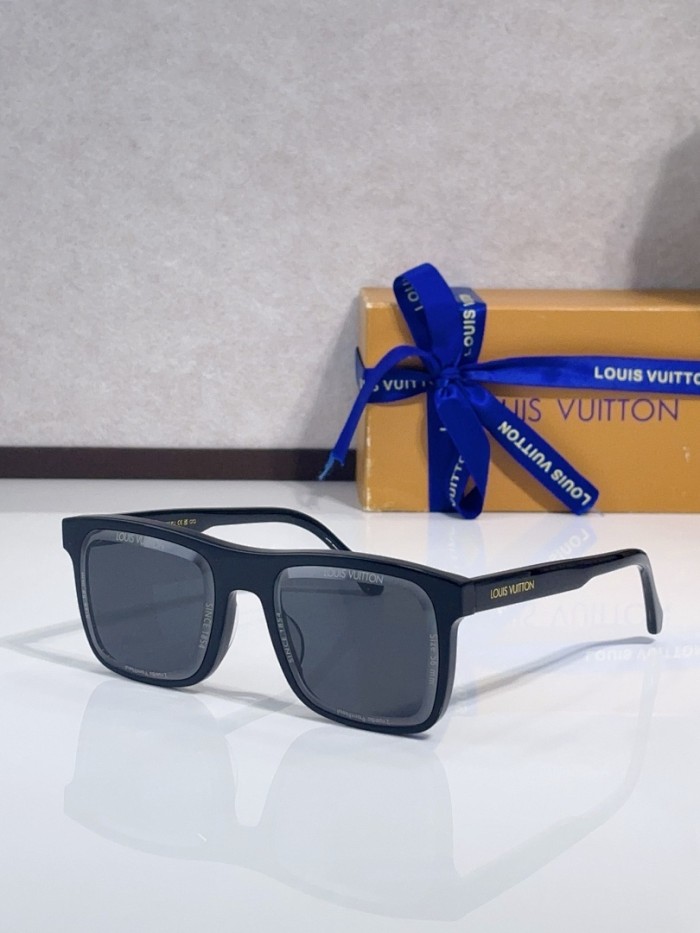 LV Sunglasses AAAA-7528