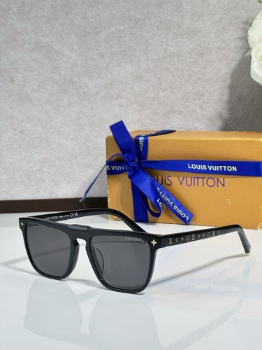 LV Sunglasses AAAA-7332