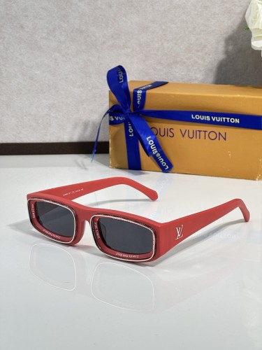 LV Sunglasses AAAA-7401