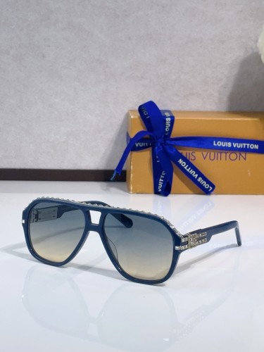 LV Sunglasses AAAA-7539