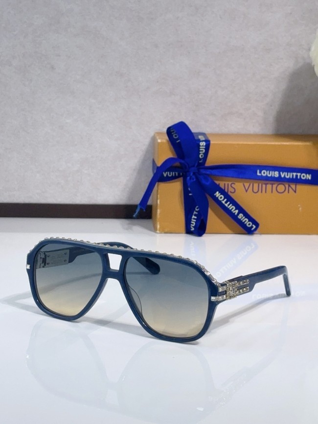 LV Sunglasses AAAA-7539
