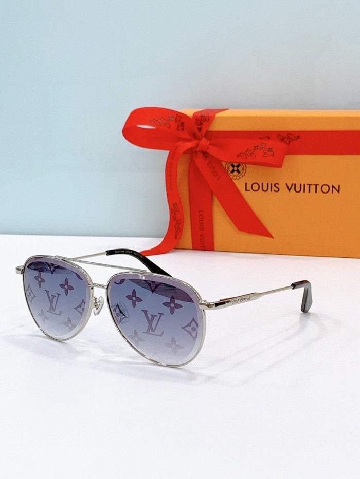 LV Sunglasses AAAA-7552