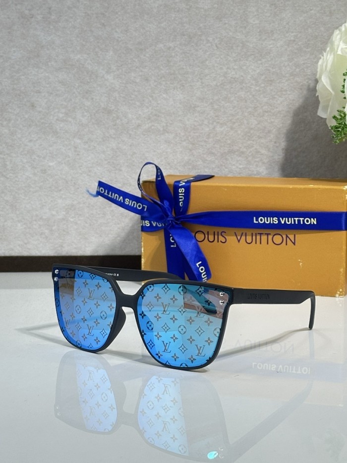 LV Sunglasses AAAA-7397