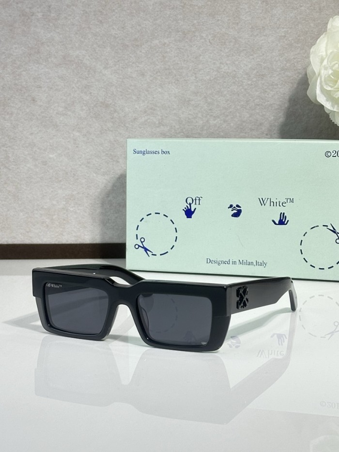 Off white Sunglasses AAAA-998