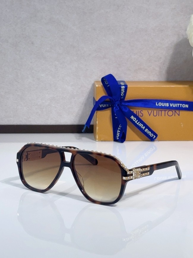 LV Sunglasses AAAA-7544